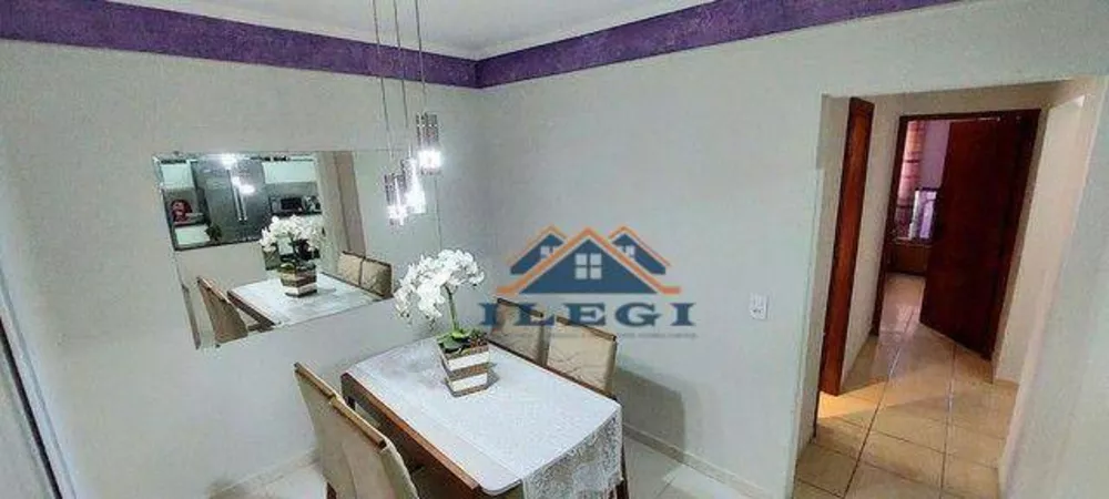 Casa à venda com 3 quartos, 200m² - Foto 10