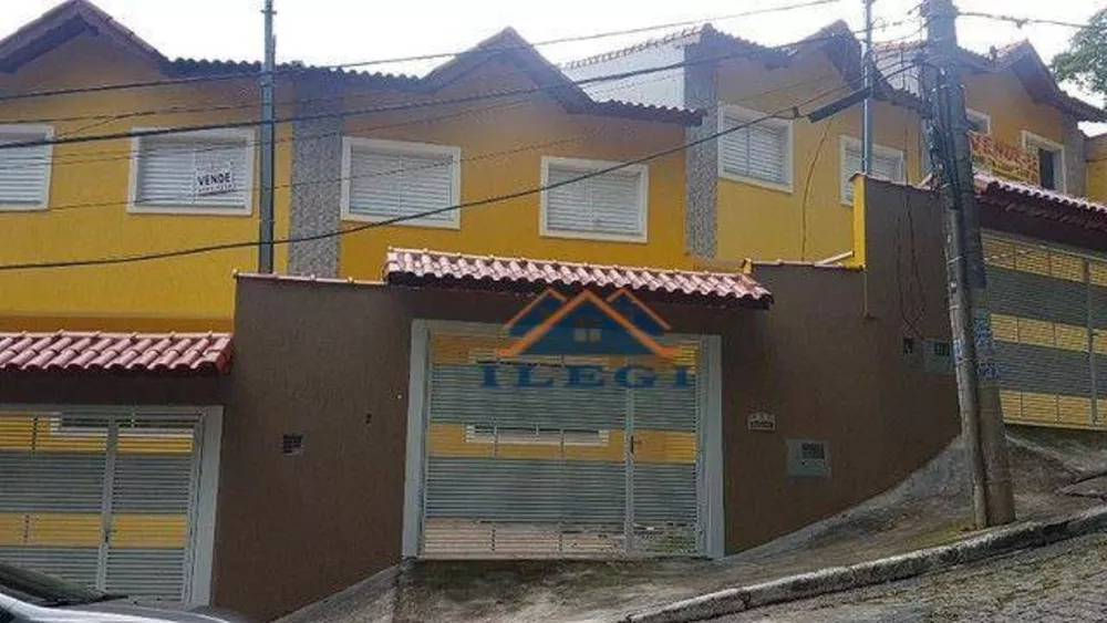 Casa à venda com 3 quartos, 100m² - Foto 1