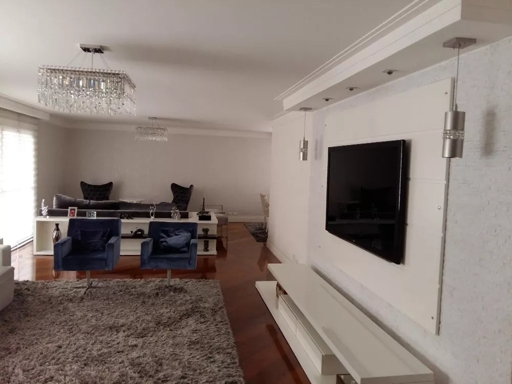 Apartamento à venda com 4 quartos, 228m² - Foto 5