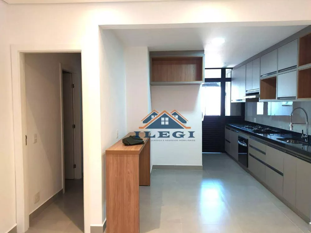 Apartamento à venda com 3 quartos, 107m² - Foto 4