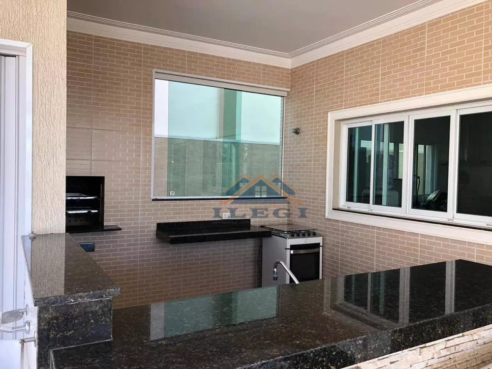 Casa de Condomínio à venda com 4 quartos, 360m² - Foto 13