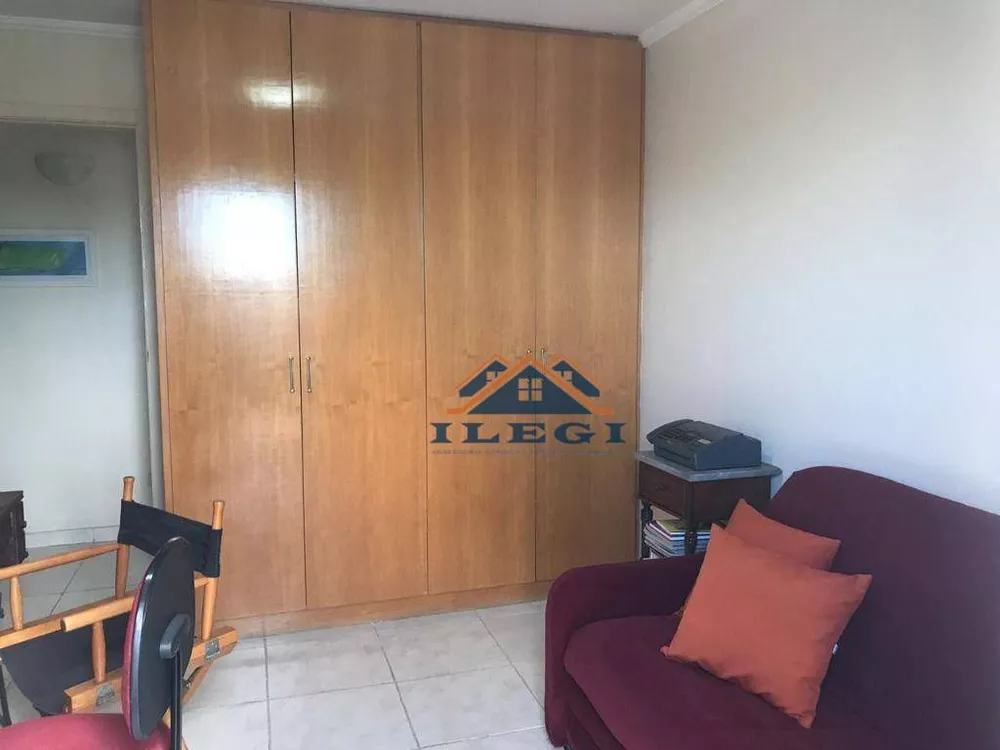 Apartamento à venda com 3 quartos, 94m² - Foto 11