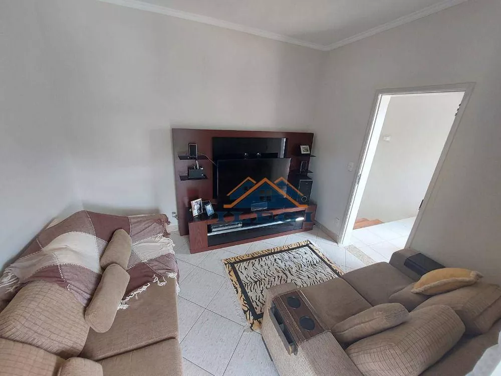 Casa de Condomínio à venda com 3 quartos, 354m² - Foto 18