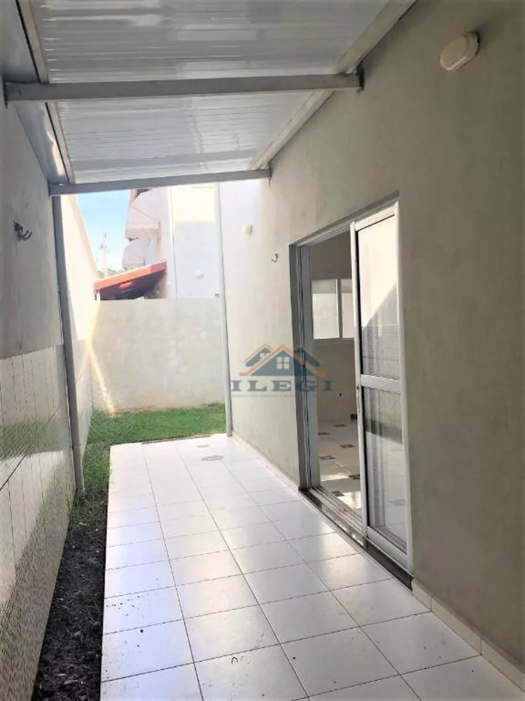 Casa à venda com 3 quartos, 125m² - Foto 9