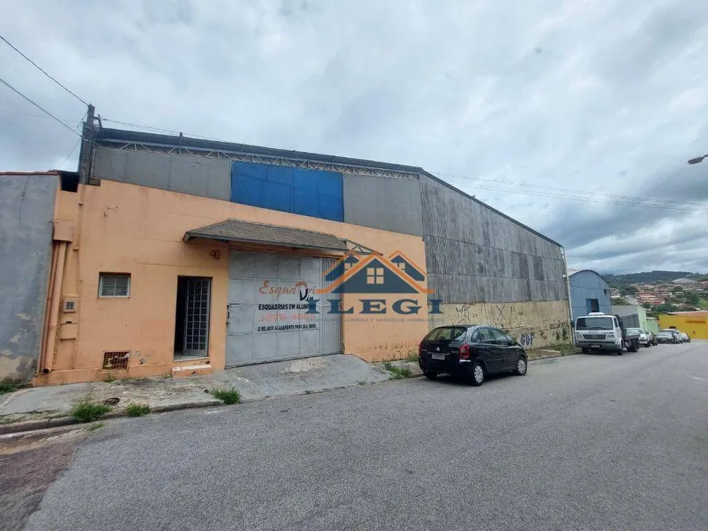 Depósito-Galpão, 247 m² - Foto 1
