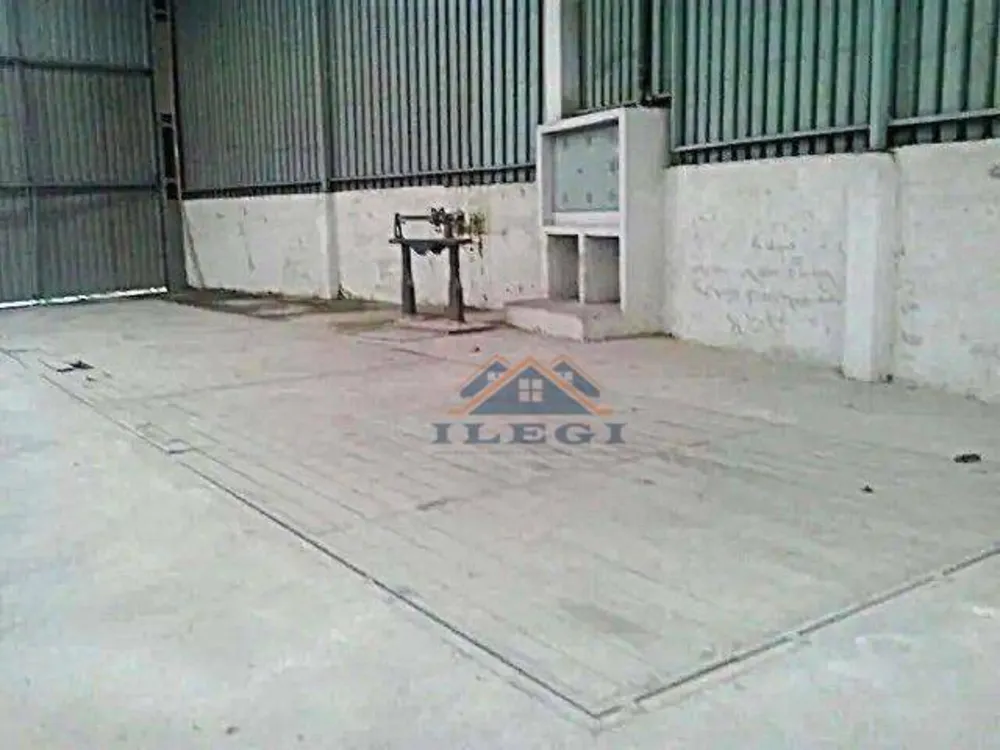 Depósito-Galpão, 2985 m² - Foto 1