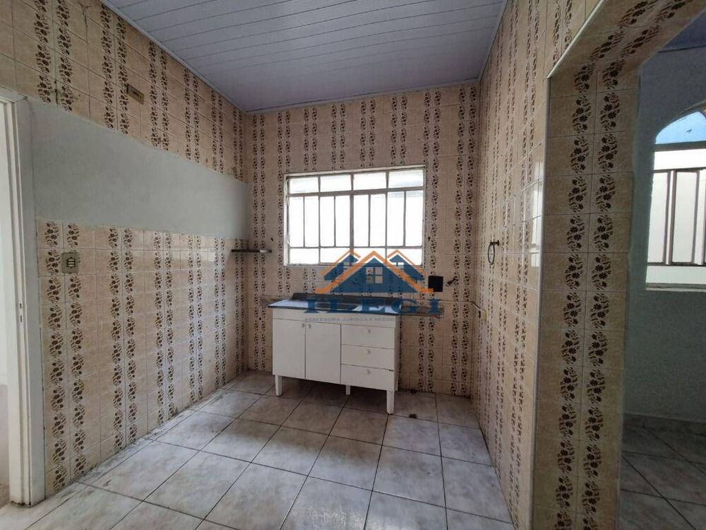 Casa, 2 quartos, 130 m² - Foto 1