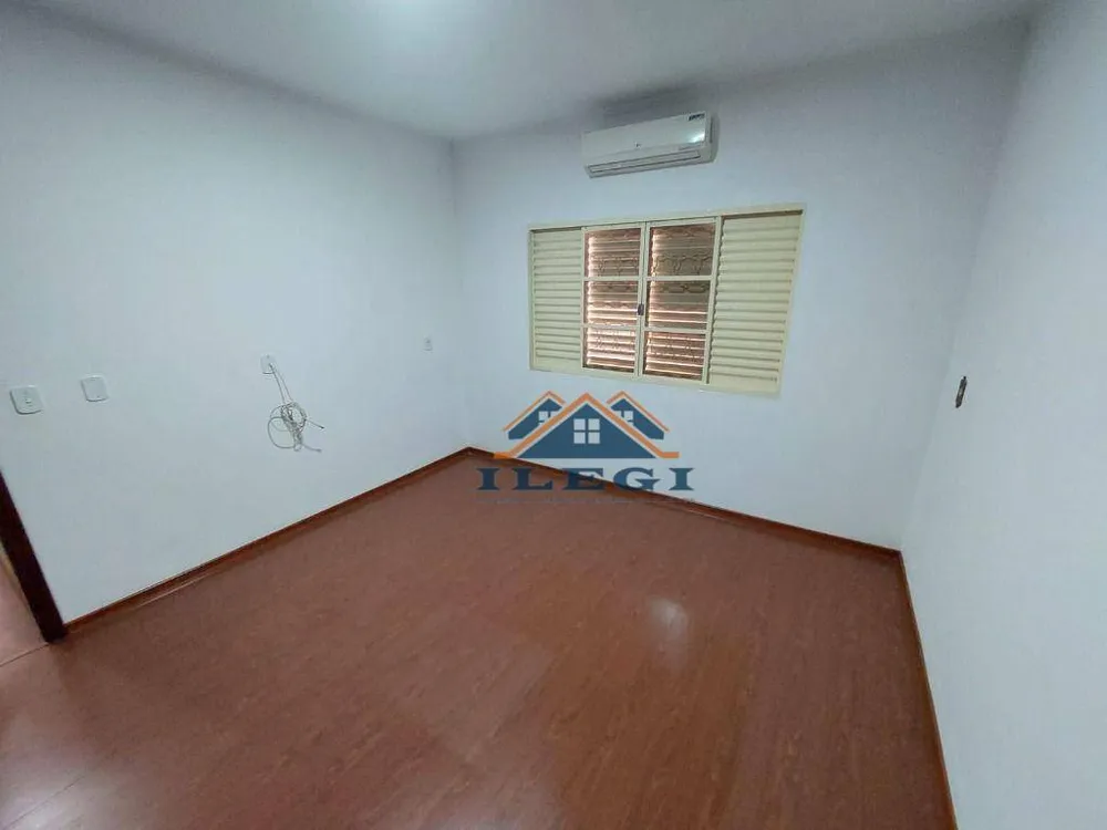 Casa, 3 quartos, 178 m² - Foto 9