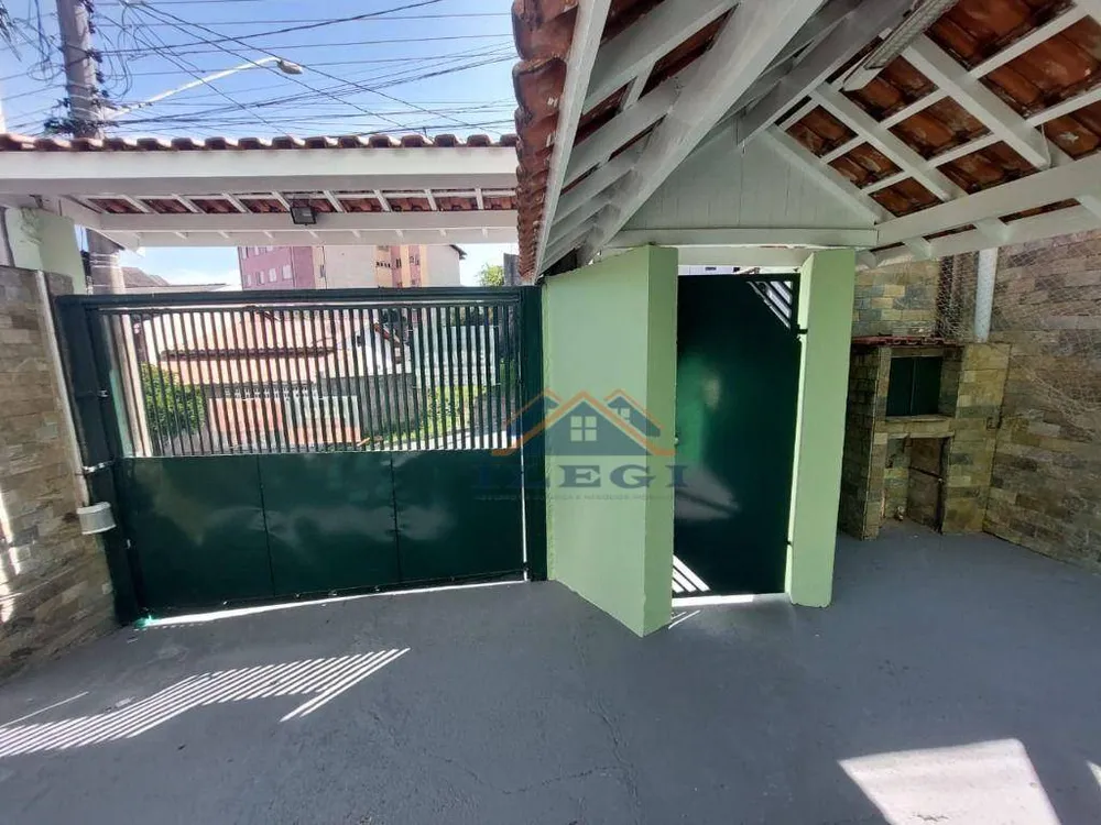 Casa, 3 quartos, 159 m² - Foto 2