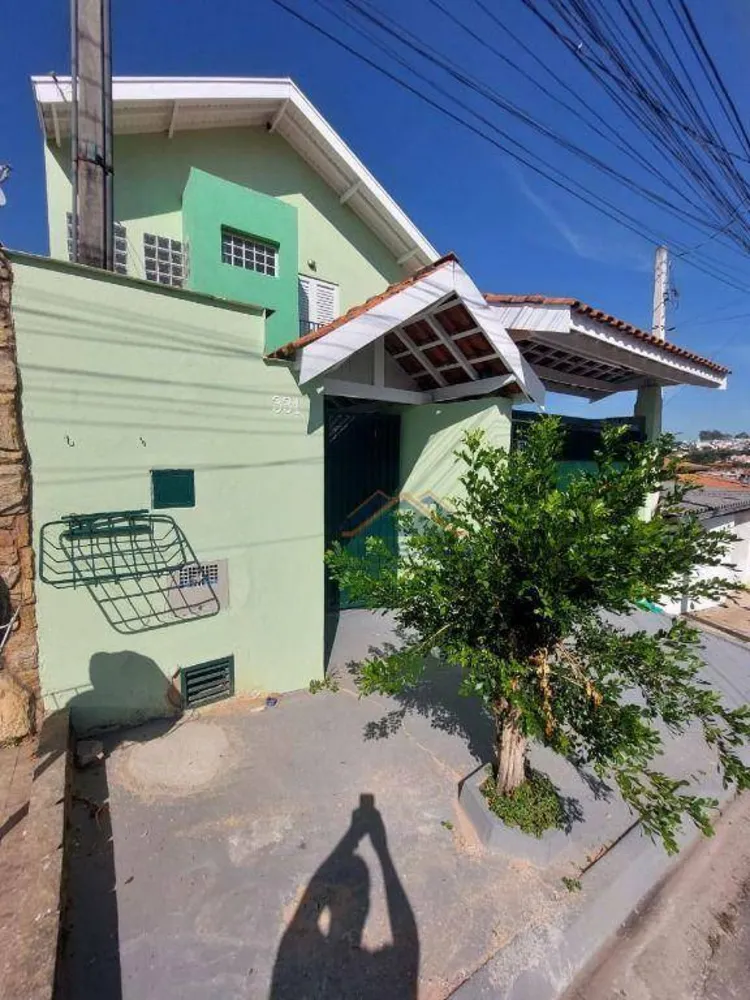 Casa, 3 quartos, 159 m² - Foto 1