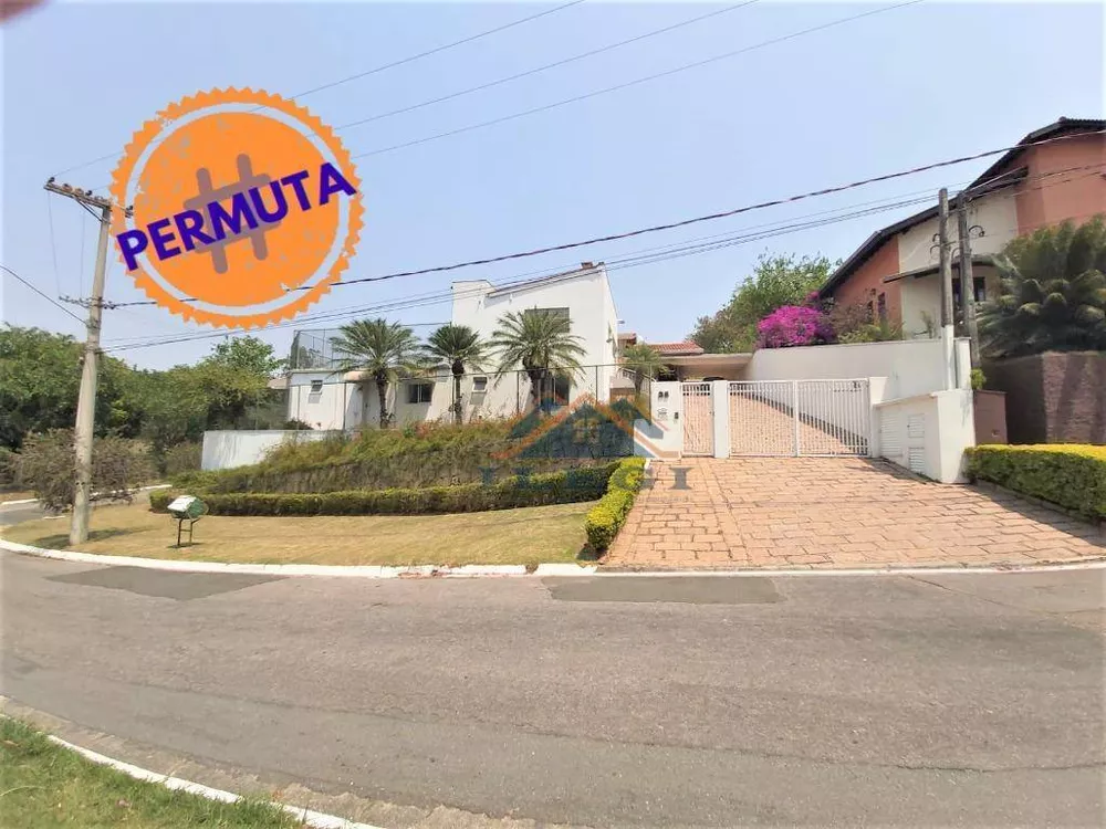 Casa de Condomínio à venda com 4 quartos, 400m² - Foto 1