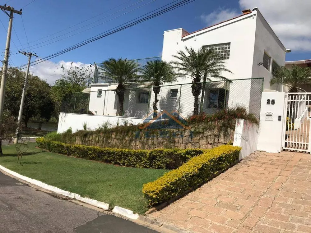 Casa de Condomínio à venda com 4 quartos, 400m² - Foto 2