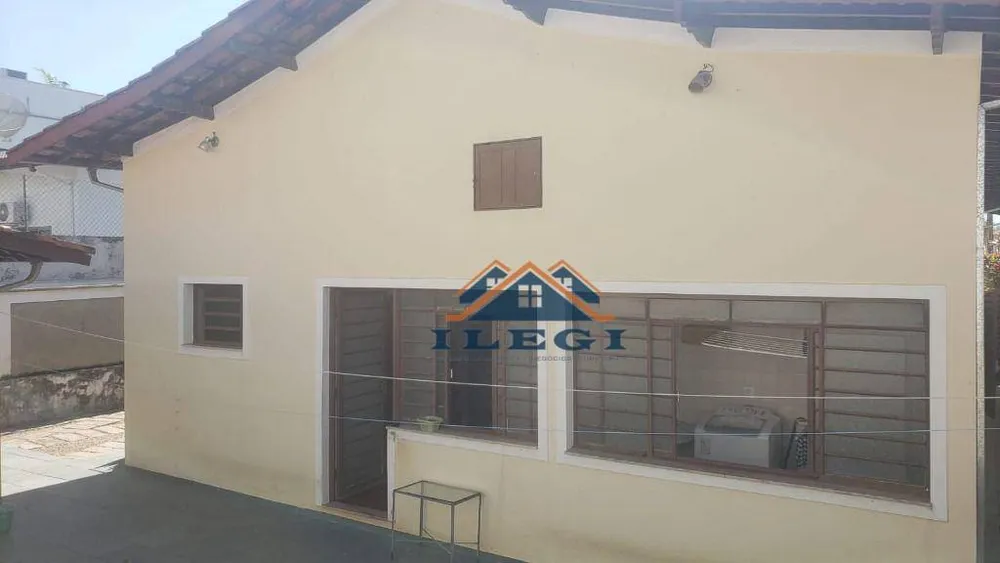 Casa, 3 quartos, 208 m² - Foto 4