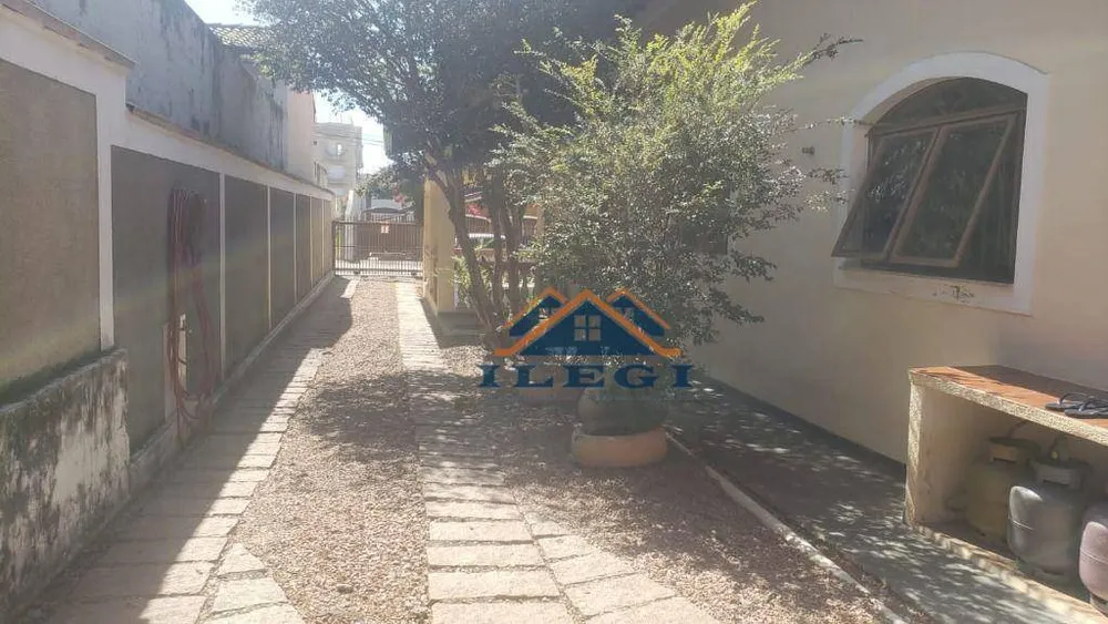 Casa, 3 quartos, 208 m² - Foto 5