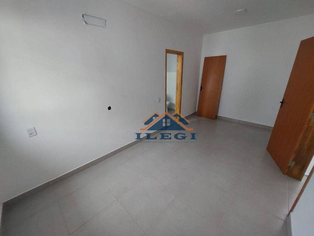 Casa para alugar com 2 quartos, 100m² - Foto 2