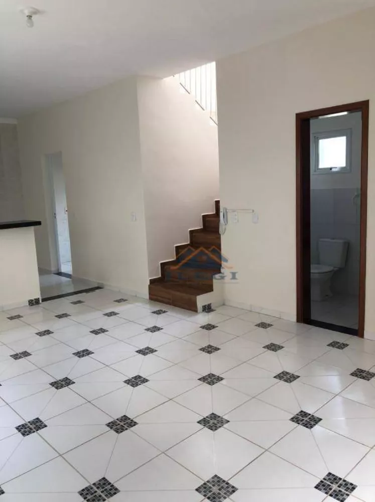 Casa à venda com 3 quartos, 125m² - Foto 7