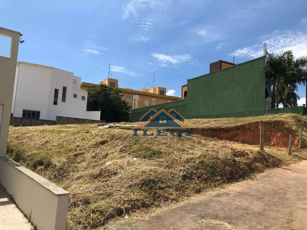 Terreno à venda, 562M2 - Foto 2