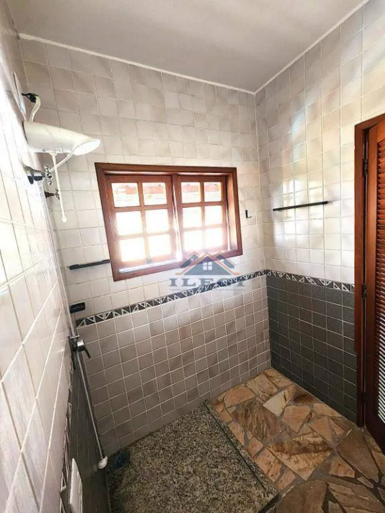 Casa, 3 quartos, 250 m² - Foto 14