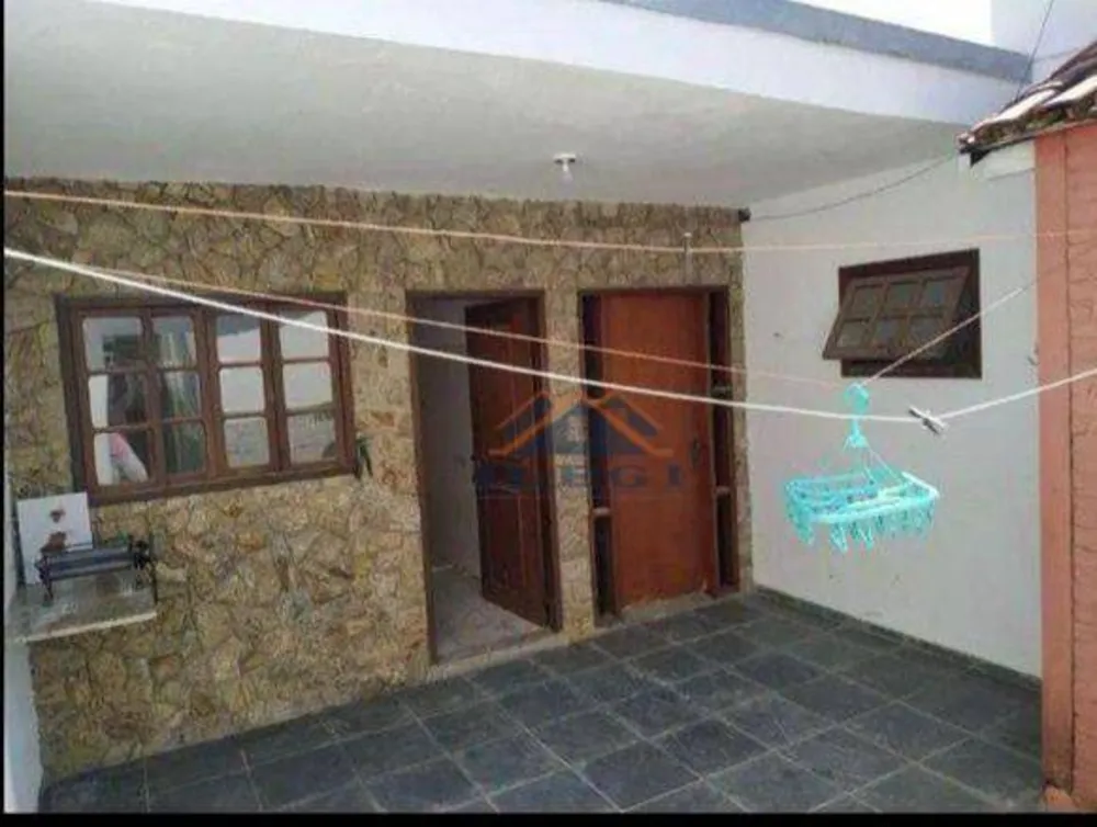 Casa, 4 quartos, 160 m² - Foto 1