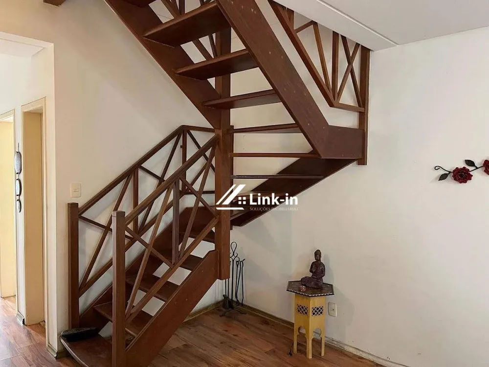Casa, 4 quartos, 174 m² - Foto 1