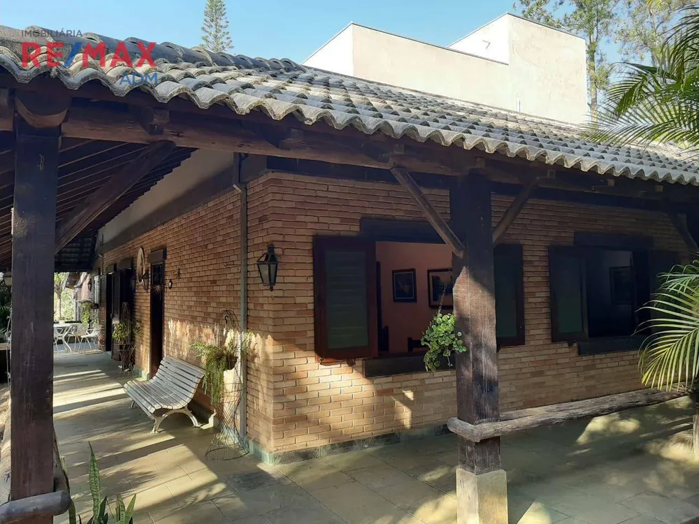 Chácara, 4 quartos, 10000 m² - Foto 1