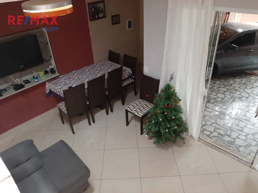 Casa, 3 quartos, 166 m² - Foto 1