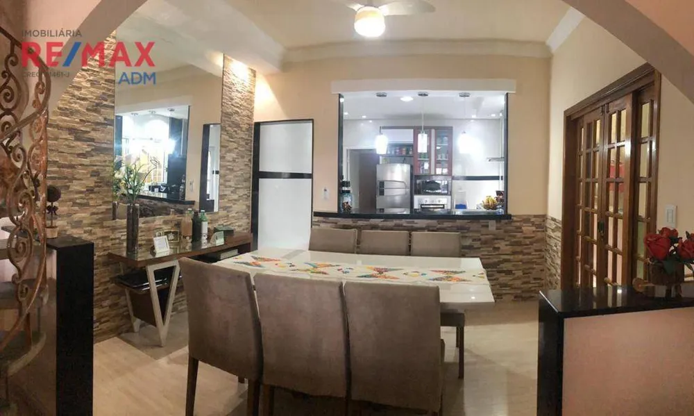 Sobrado, 4 quartos, 334 m² - Foto 2