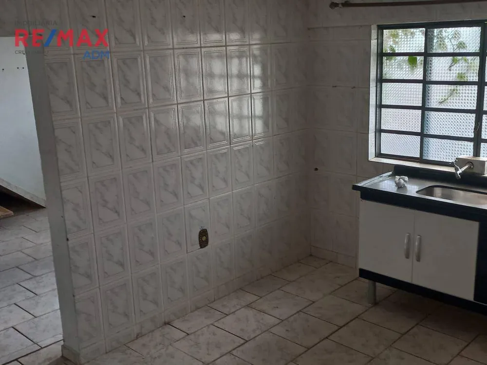 Casa, 2 quartos, 170 m² - Foto 2