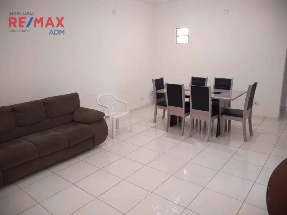 Casa, 3 quartos, 250 m² - Foto 4