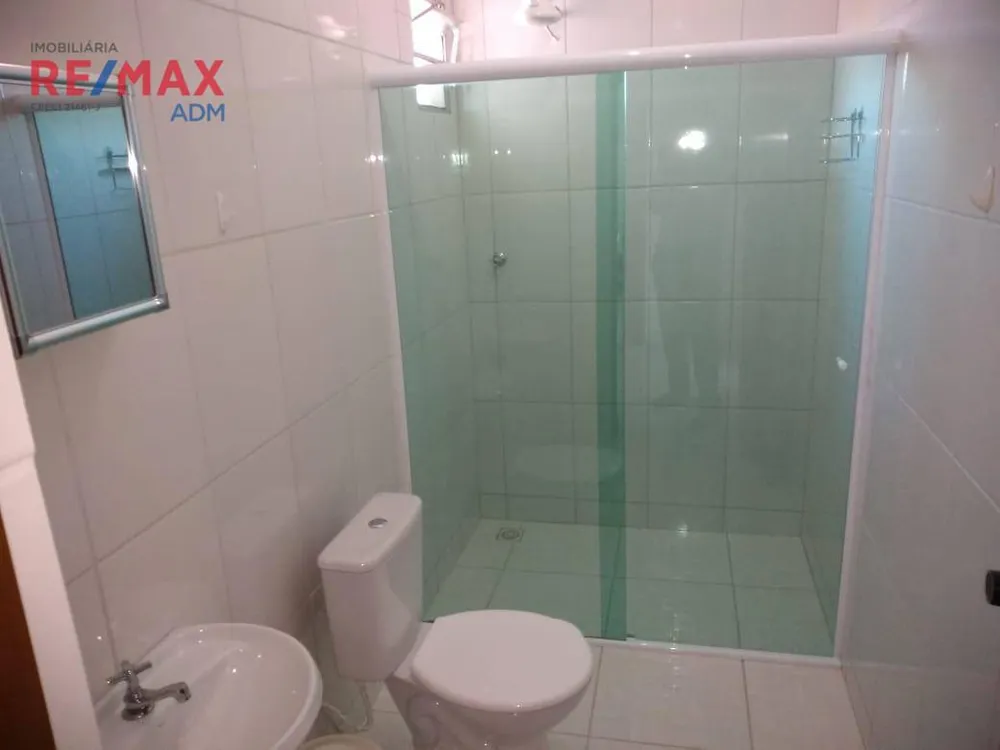Casa, 3 quartos, 250 m² - Foto 3