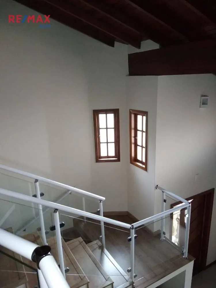 Casa, 3 quartos, 210 m² - Foto 4