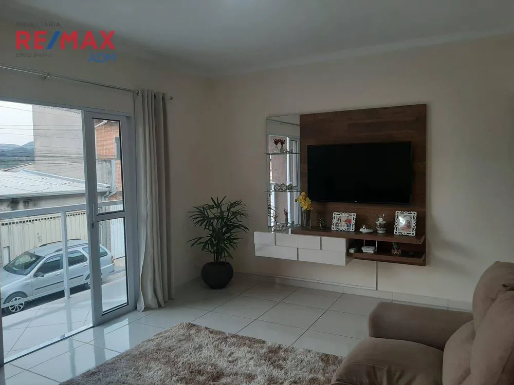 Casa, 2 quartos, 120 m² - Foto 1