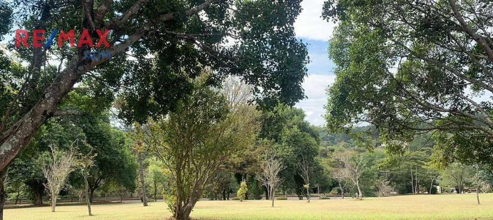 Loteamento e Condomínio, 1100 m² - Foto 2