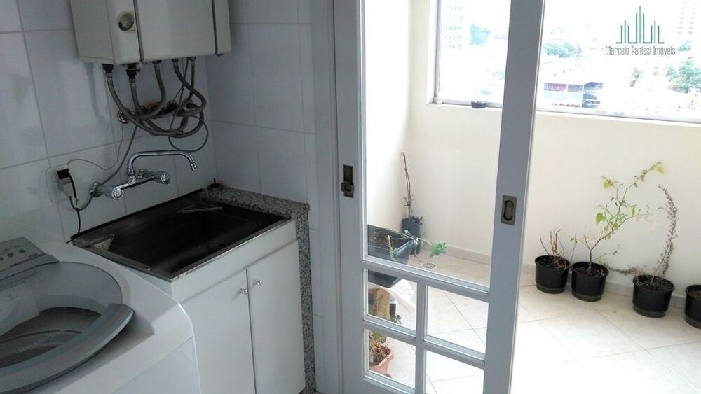 Apartamento à venda com 3 quartos, 111m² - Foto 2