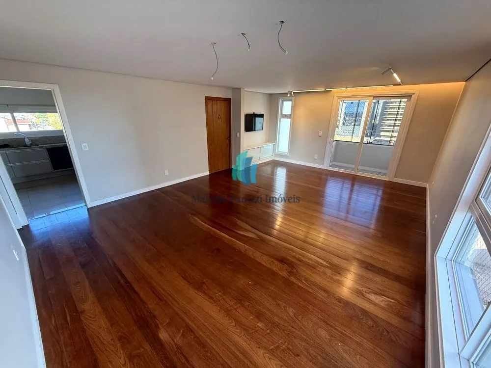 Apartamento, 3 quartos, 149 m² - Foto 1