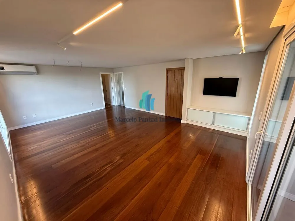 Apartamento, 3 quartos, 149 m² - Foto 2