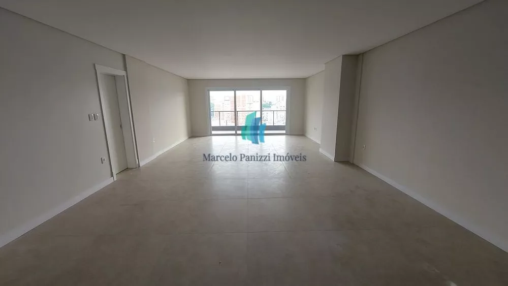 Apartamento à venda com 3 quartos, 171m² - Foto 1