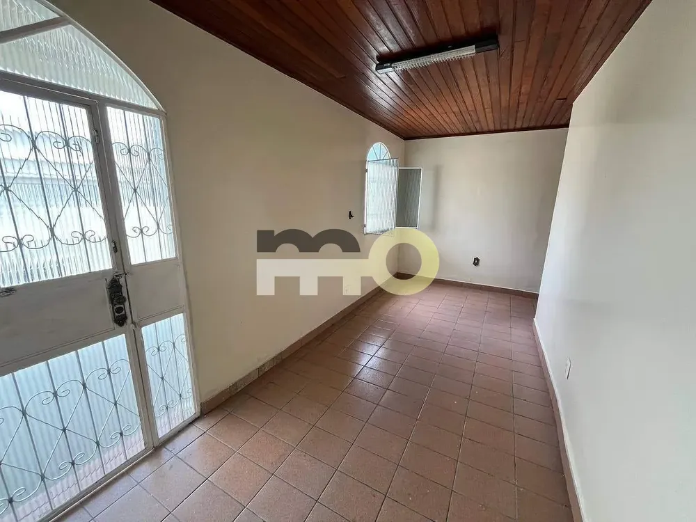 Casa, 2 quartos, 70 m² - Foto 1