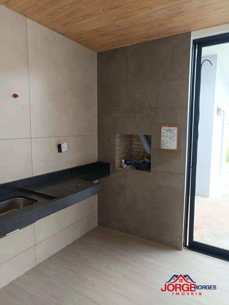 Casa, 4 quartos, 268 m² - Foto 2