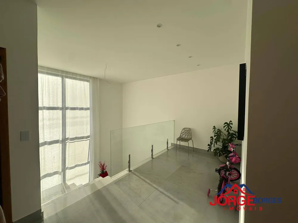 Casa, 3 quartos, 270 m² - Foto 2