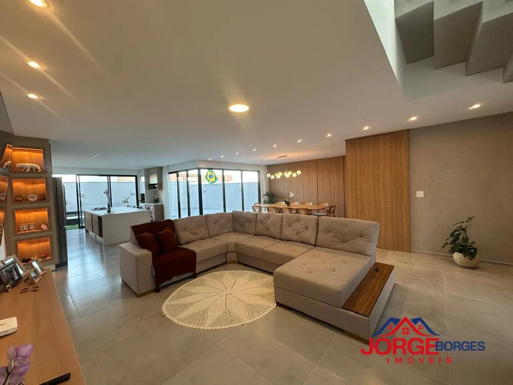Casa, 3 quartos, 270 m² - Foto 25