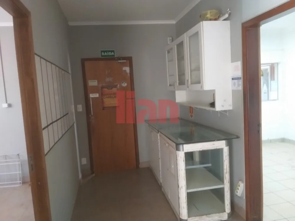 Prédio Inteiro, 240 m² - Foto 6