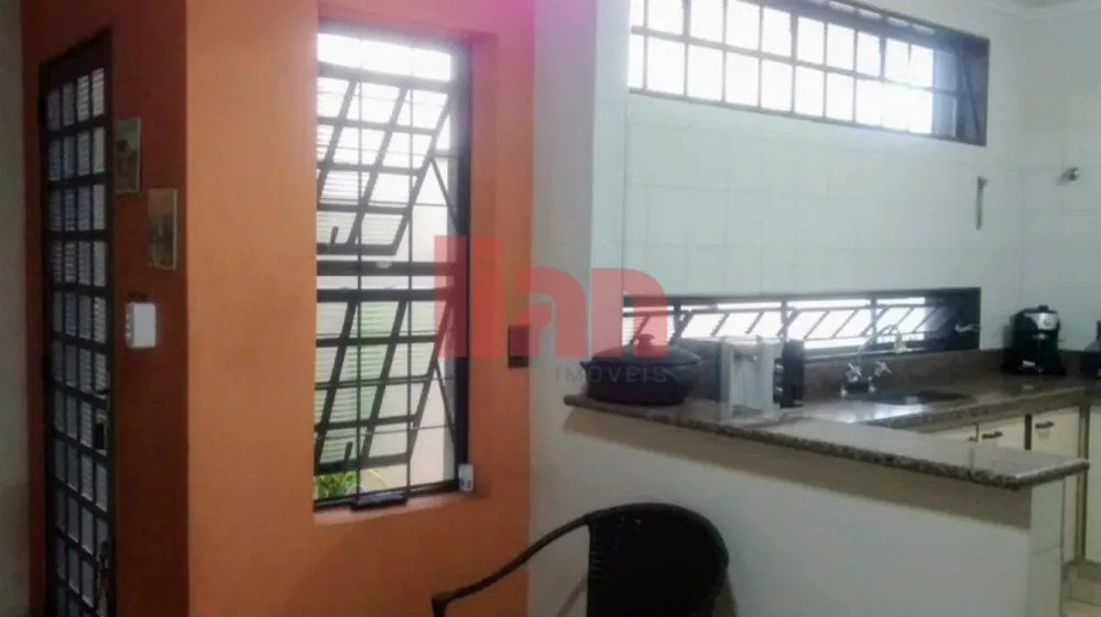 Casa, 4 quartos, 360 m² - Foto 9