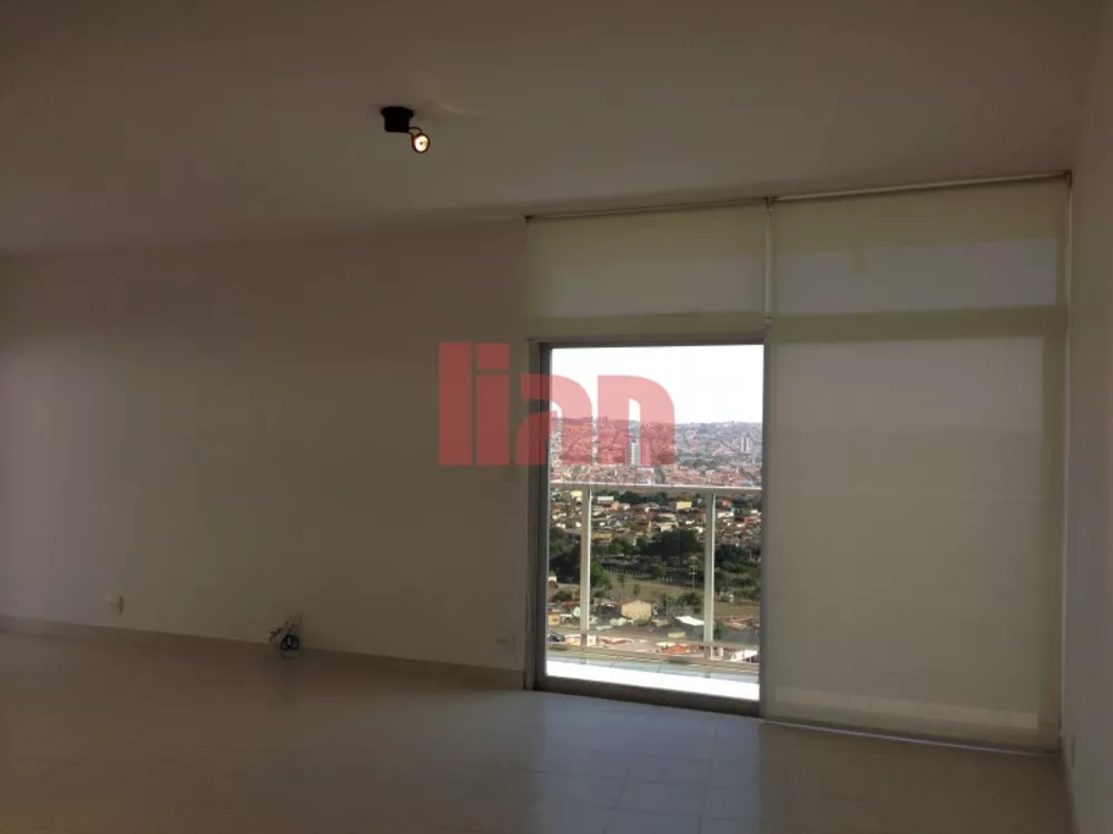 Apartamento, 3 quartos, 368 m² - Foto 2