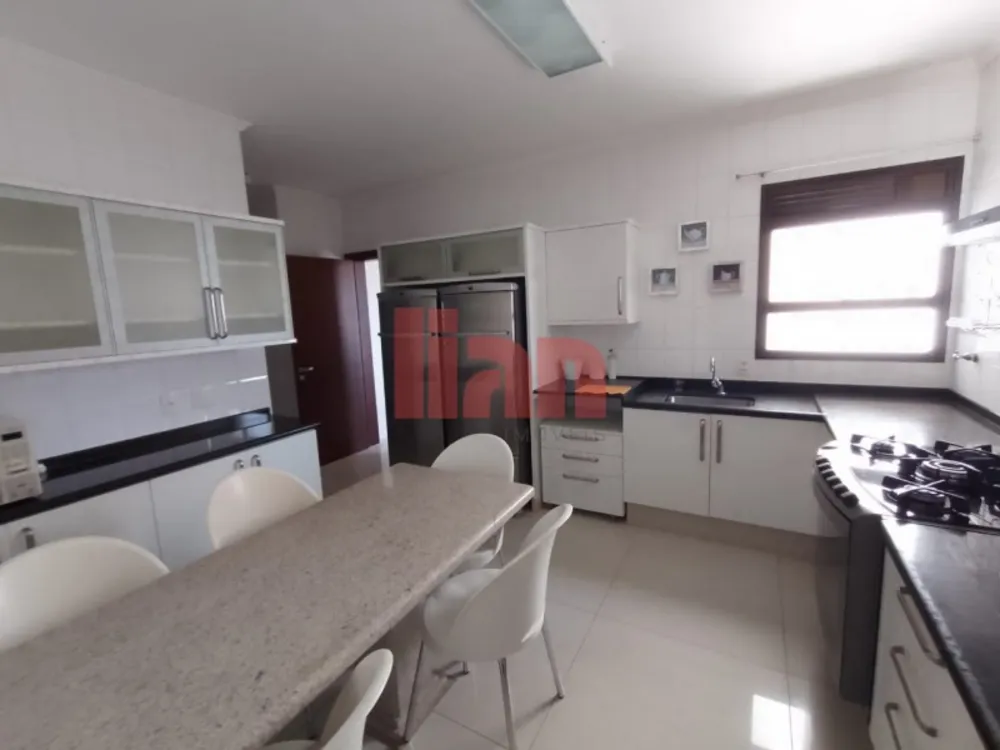 Apartamento, 4 quartos, 229 m² - Foto 9