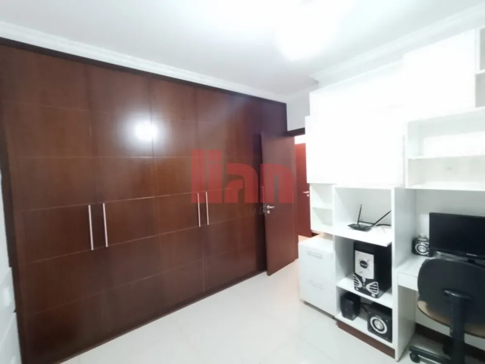 Apartamento, 4 quartos, 229 m² - Foto 12