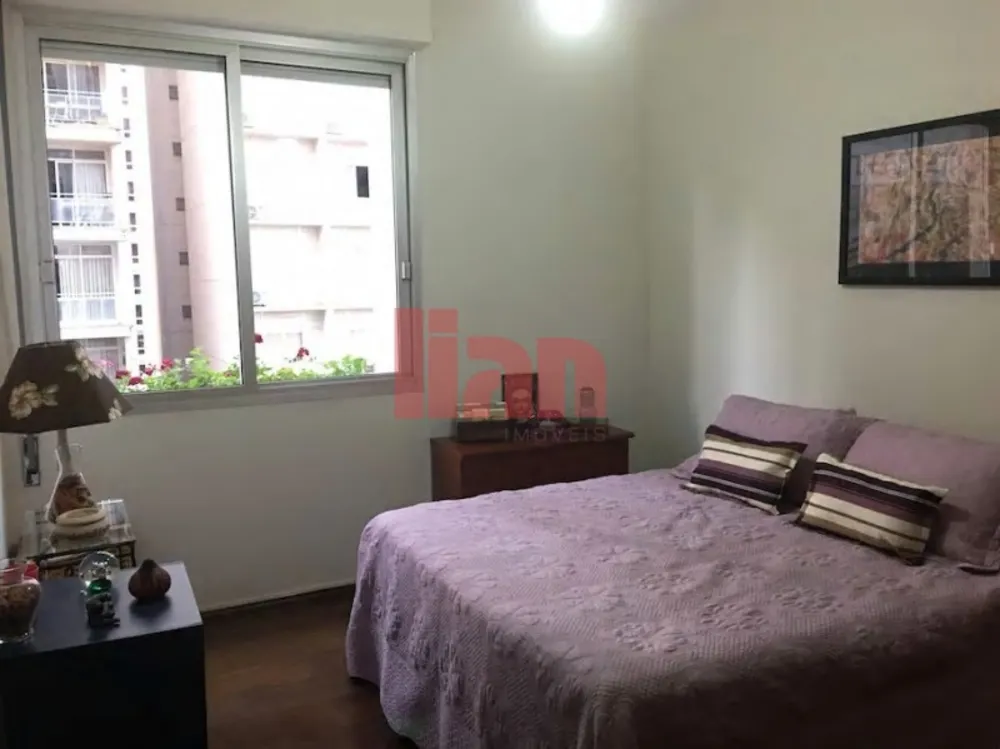 Apartamento, 3 quartos, 140 m² - Foto 2