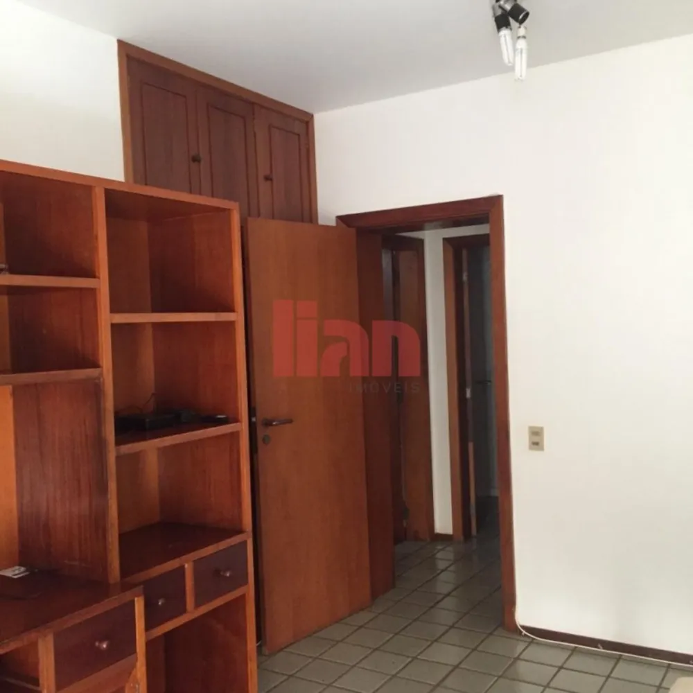 Apartamento, 3 quartos, 212 m² - Foto 10