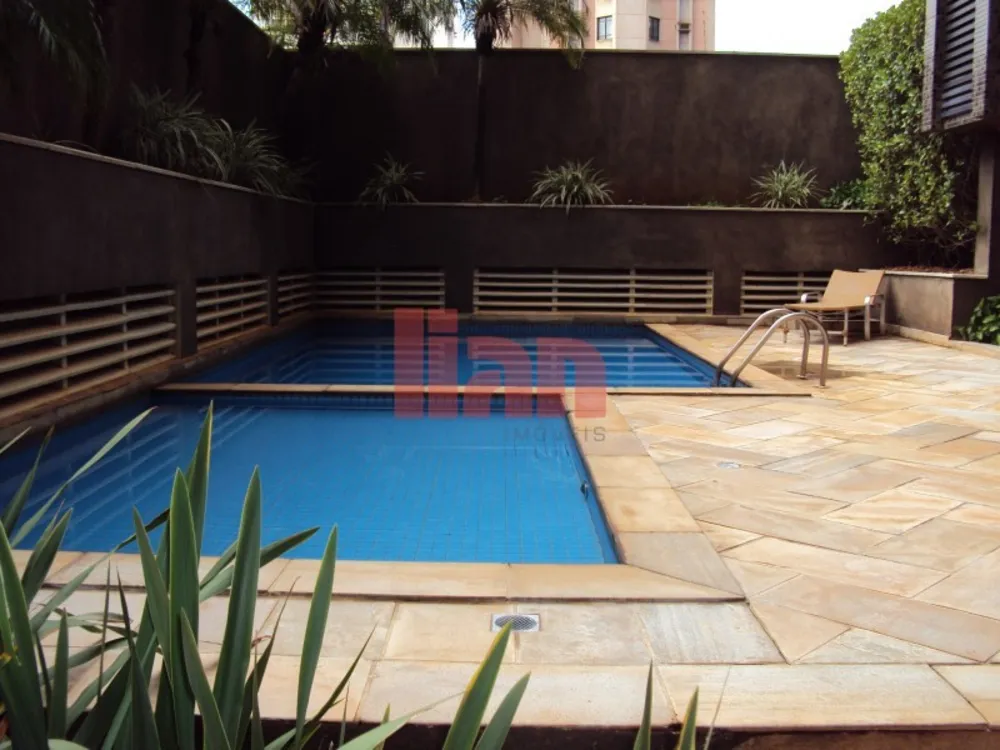 Apartamento, 4 quartos, 252 m² - Foto 2