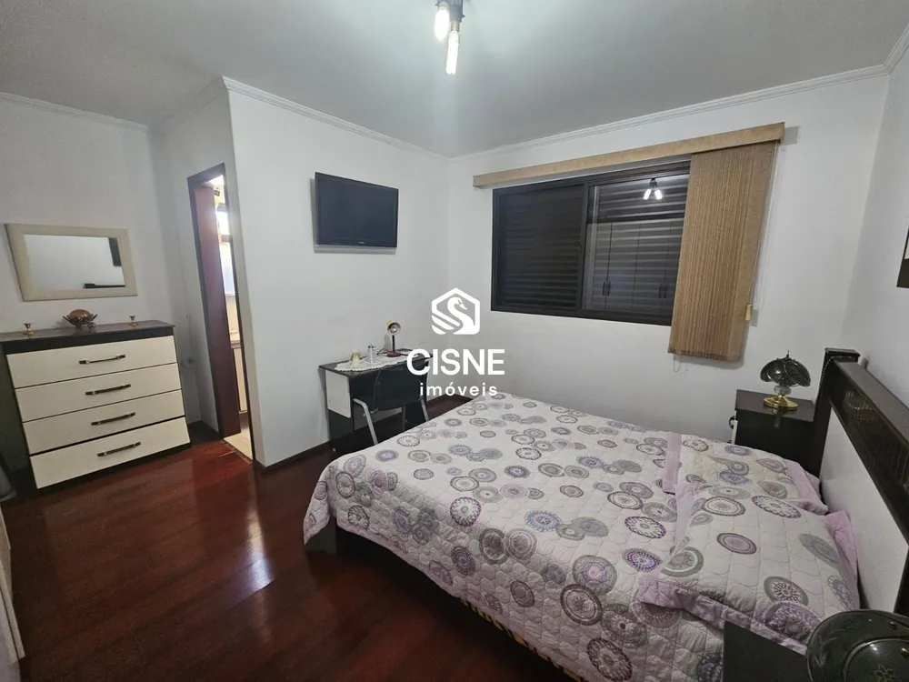 Apartamento, 3 quartos, 110 m² - Foto 2